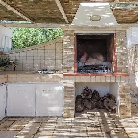 Trulli Gattopardo Villa